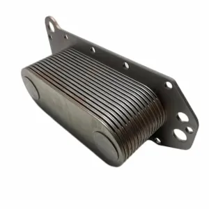 4095097 Cummins Oil Cooler For KTA19 K19 QSK19 Engines